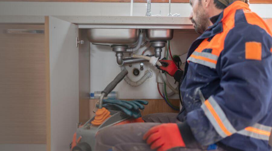 Professional slab leak plumber services in Palm Desert, CA